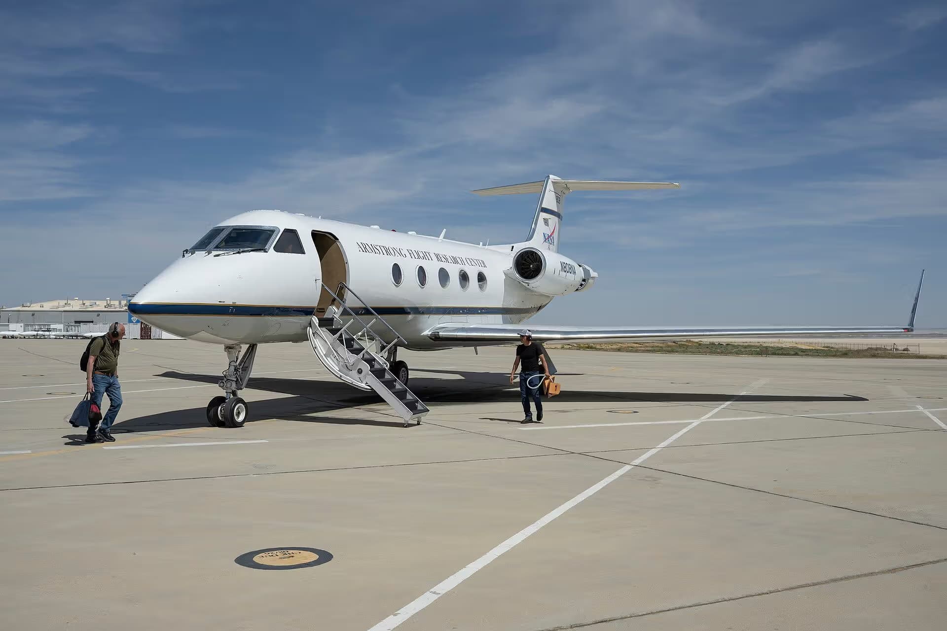N808NA — Business jet