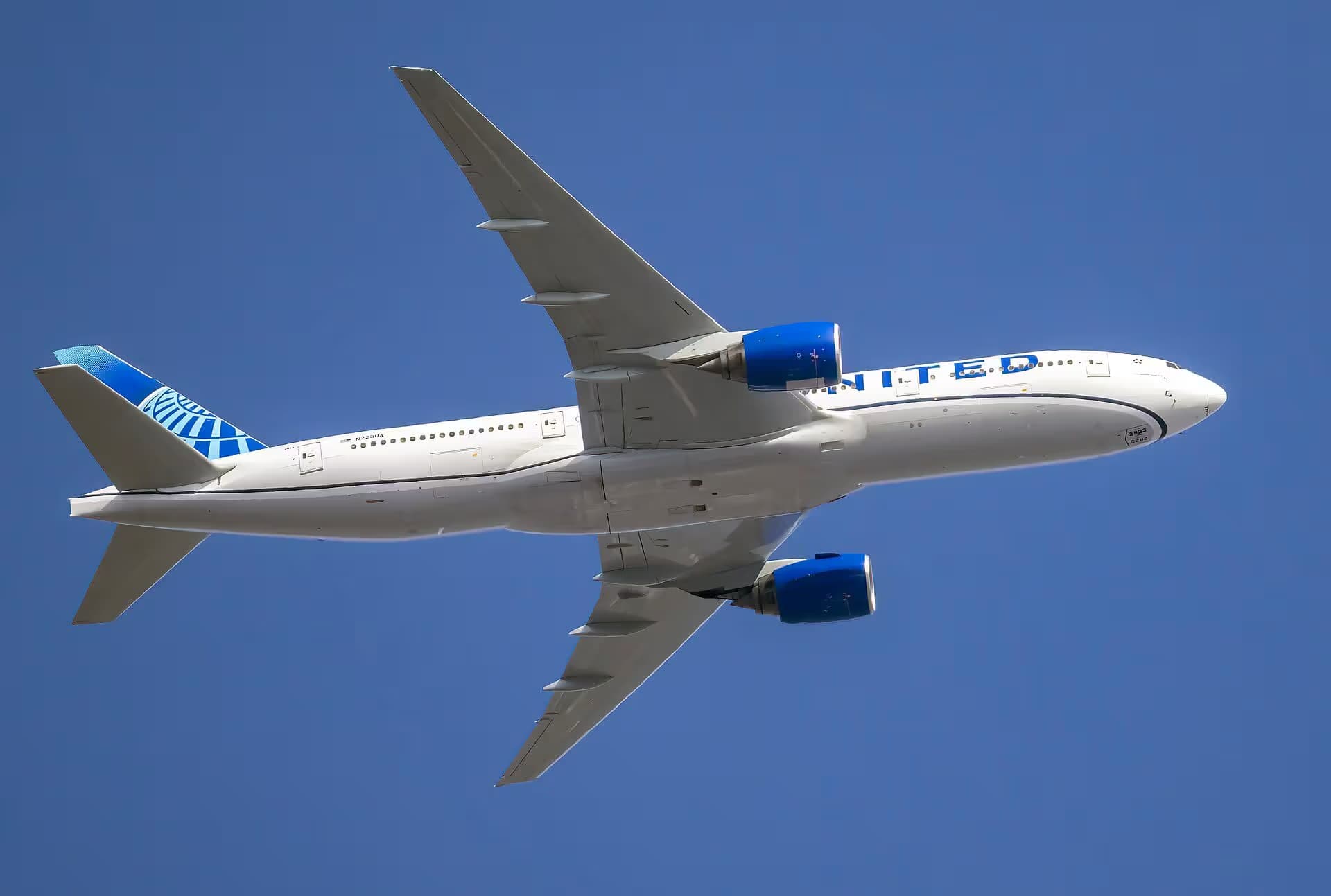 N223UA — Boeing