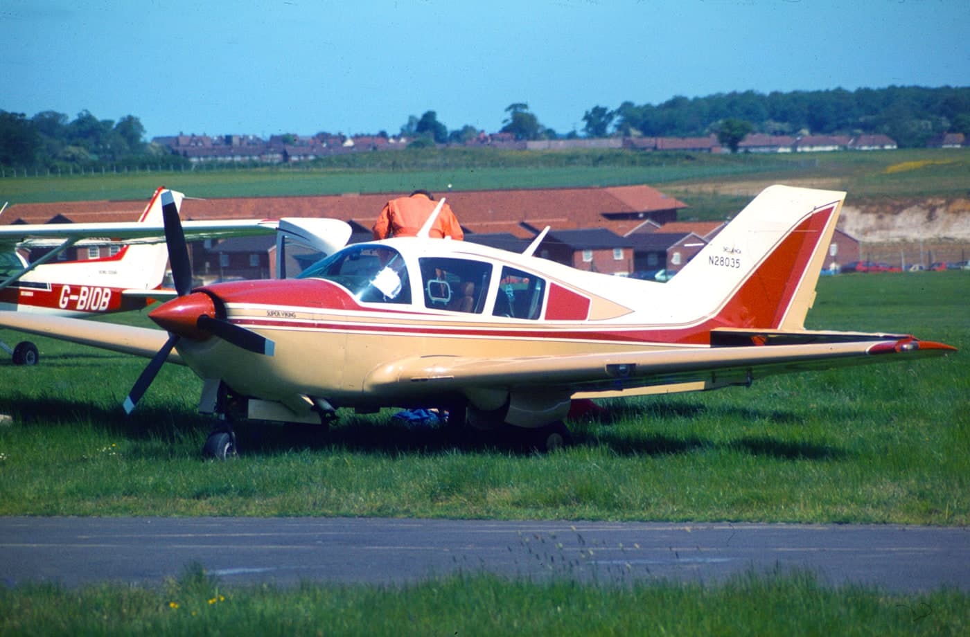 N28035 — Single-engine aircraft