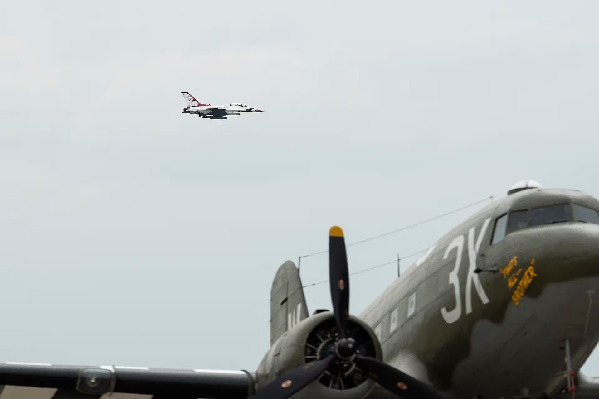 Unidentified — Warbird