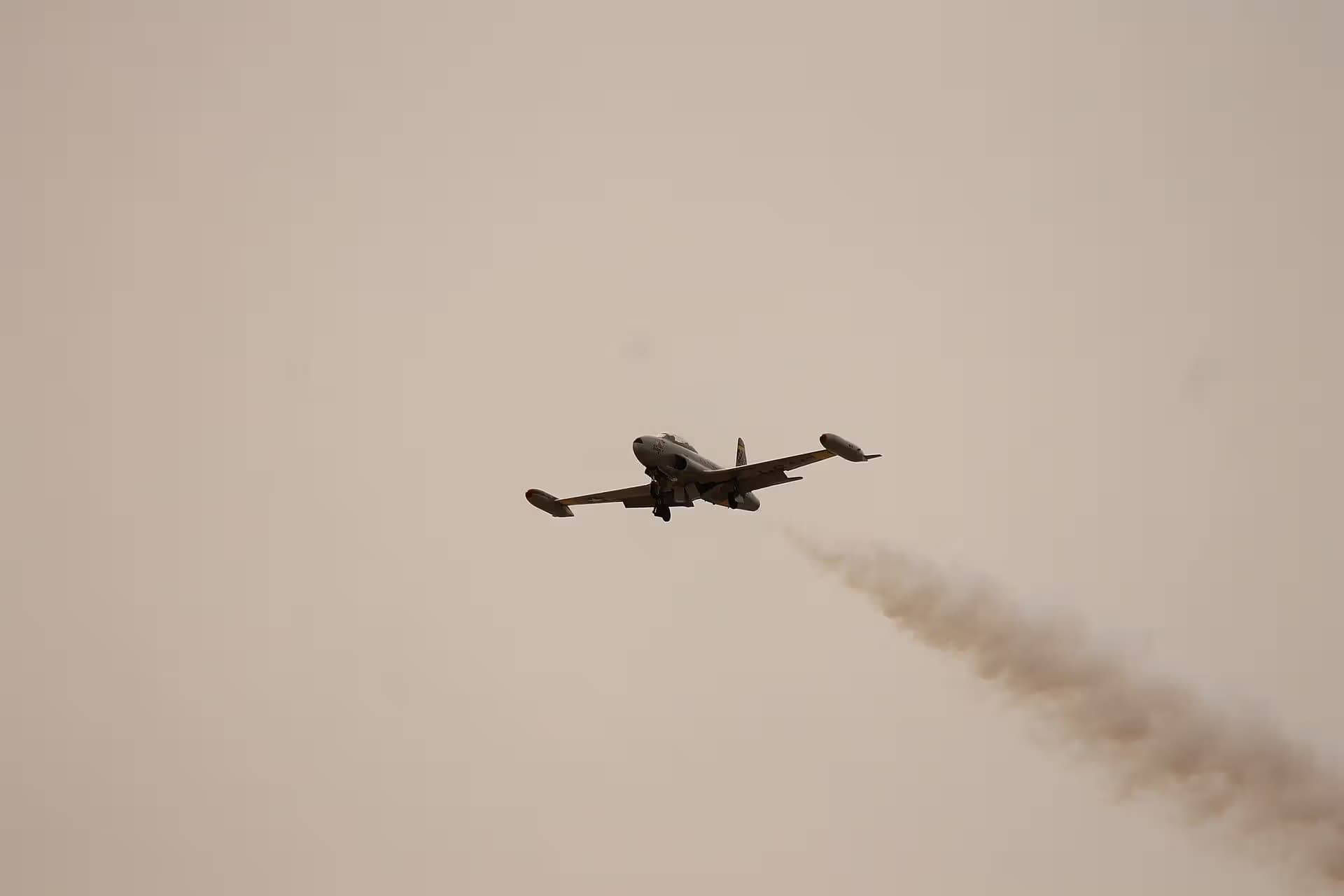 N133HH — Warbird