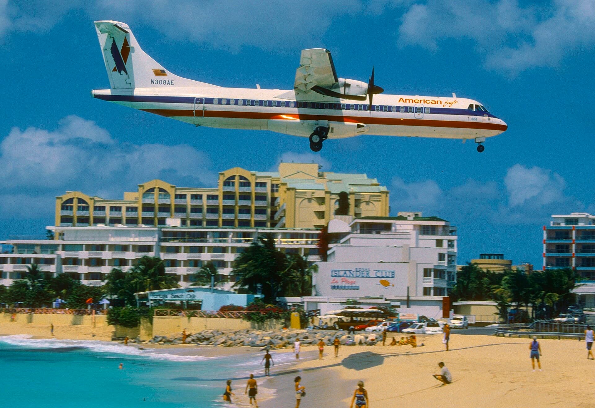N308AE — Twin-engine aircraft