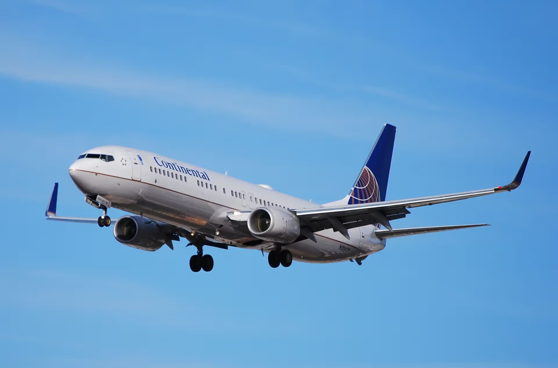 N38424 — Boeing