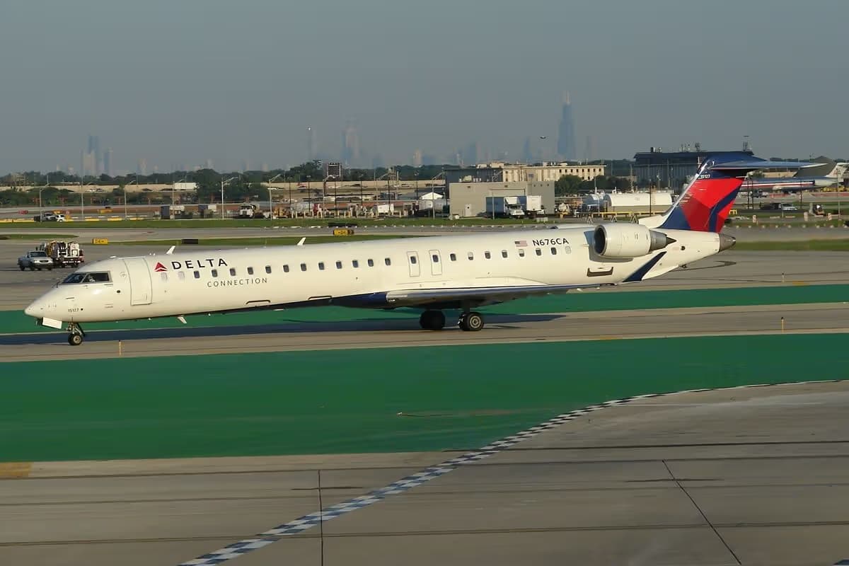 N676CA — Bombardier