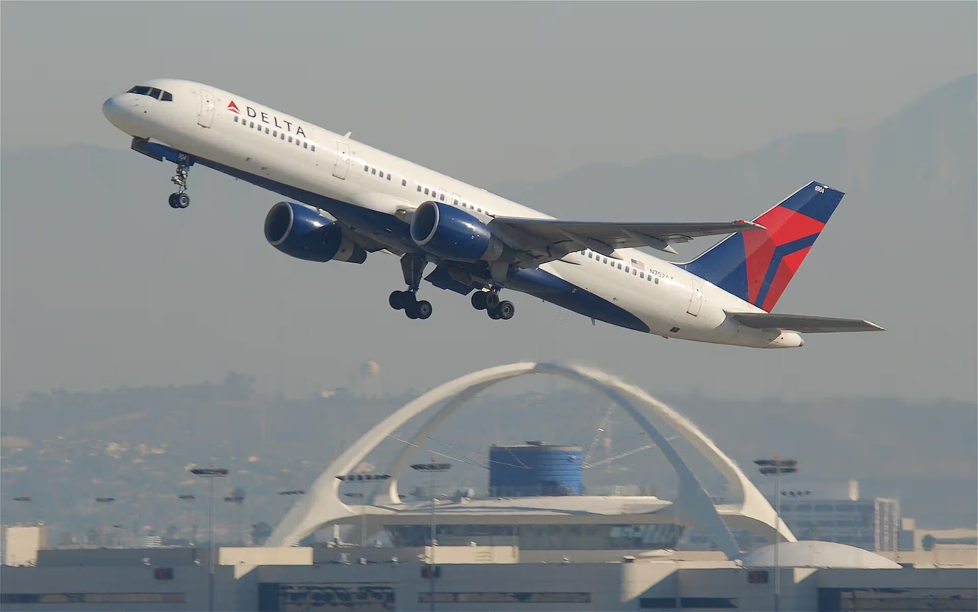 N752AT — Boeing