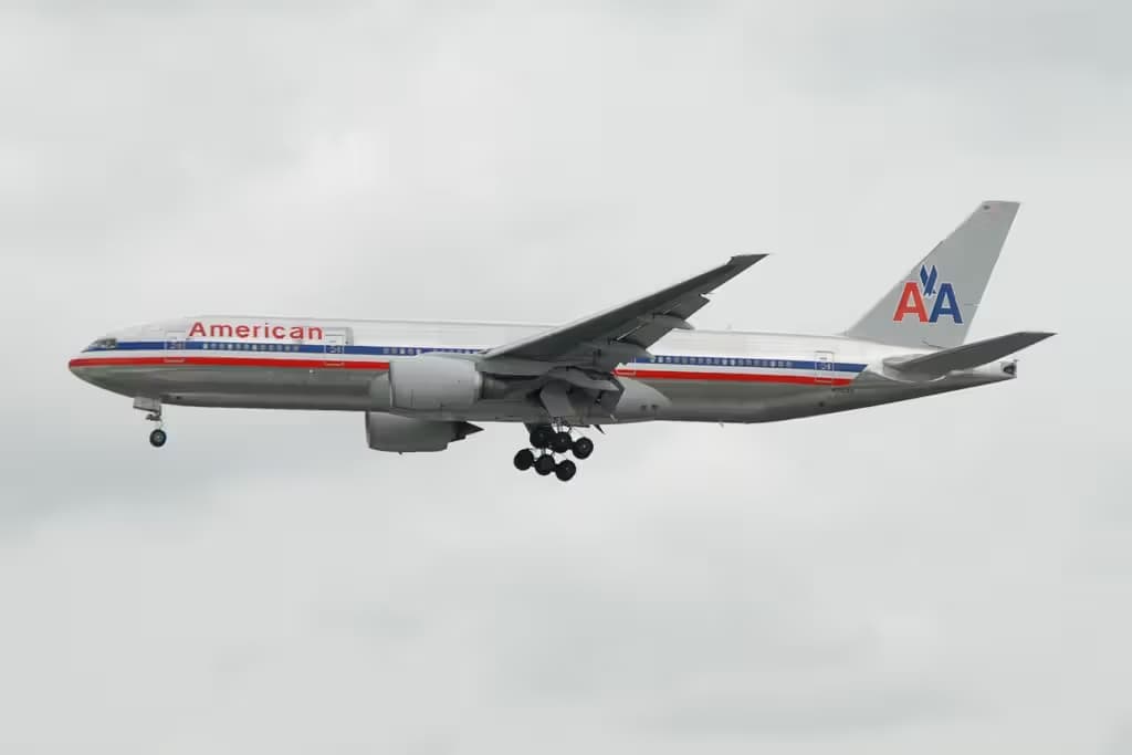 N752AN — Boeing
