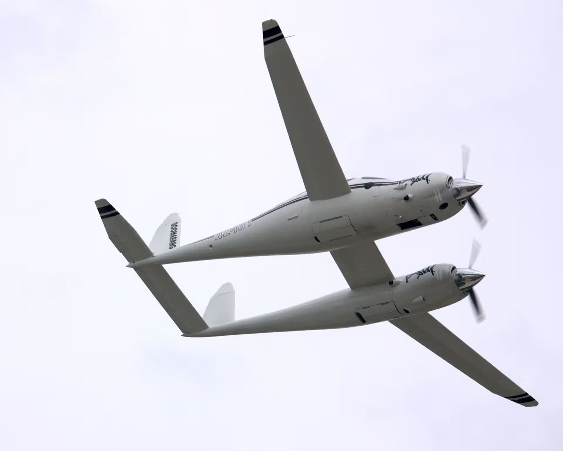 N24BT — Twin-engine aircraft