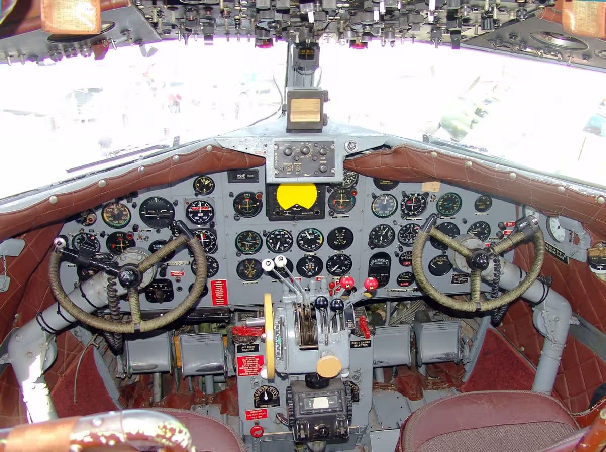 N34 — Aircraft