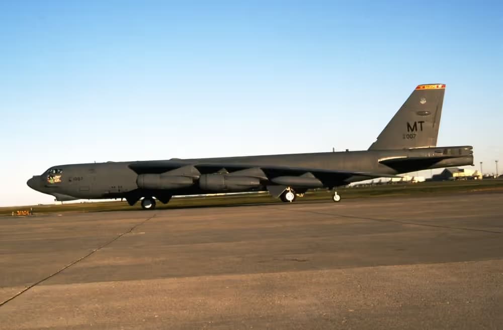 Unidentified — Aircraft