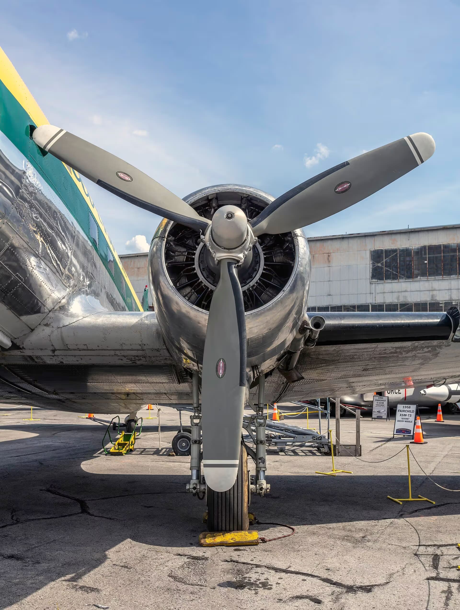 N983DC — Douglas