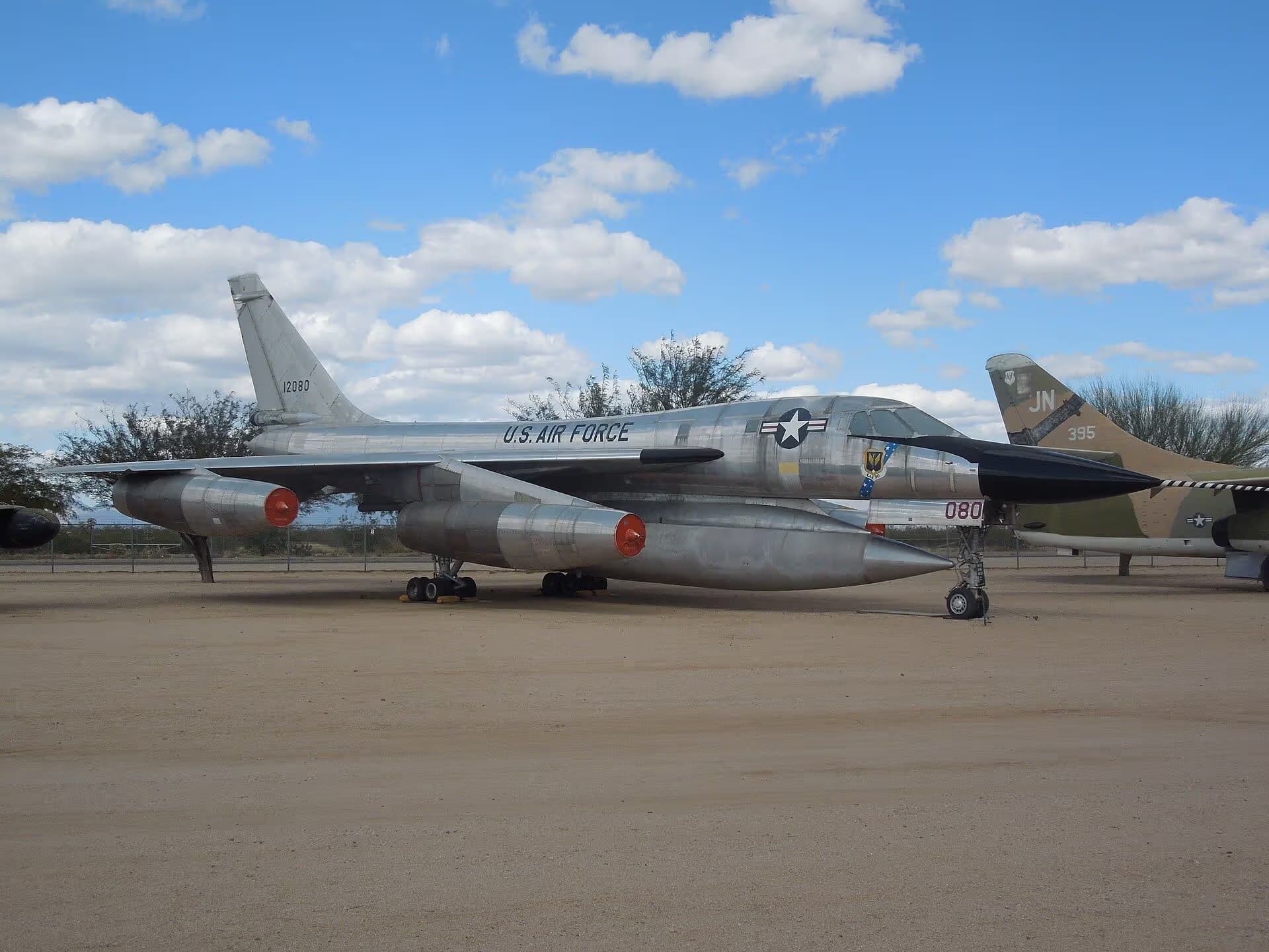 Unidentified — Aircraft
