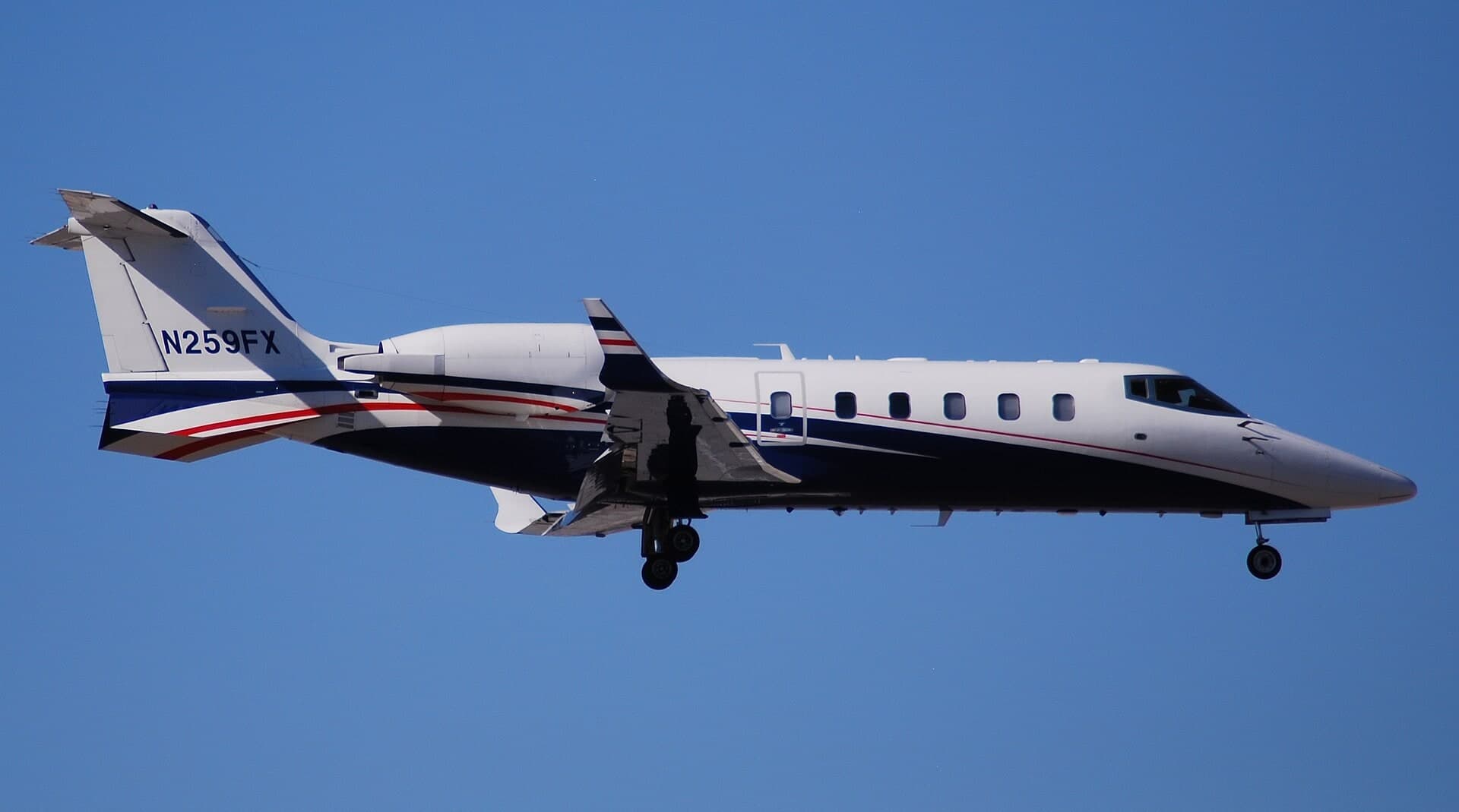 N259FX — Business jet