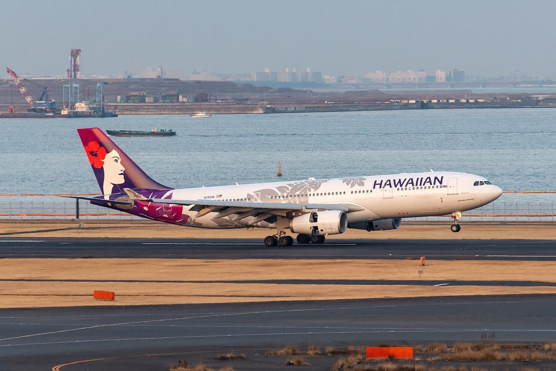 N392HA — Airbus