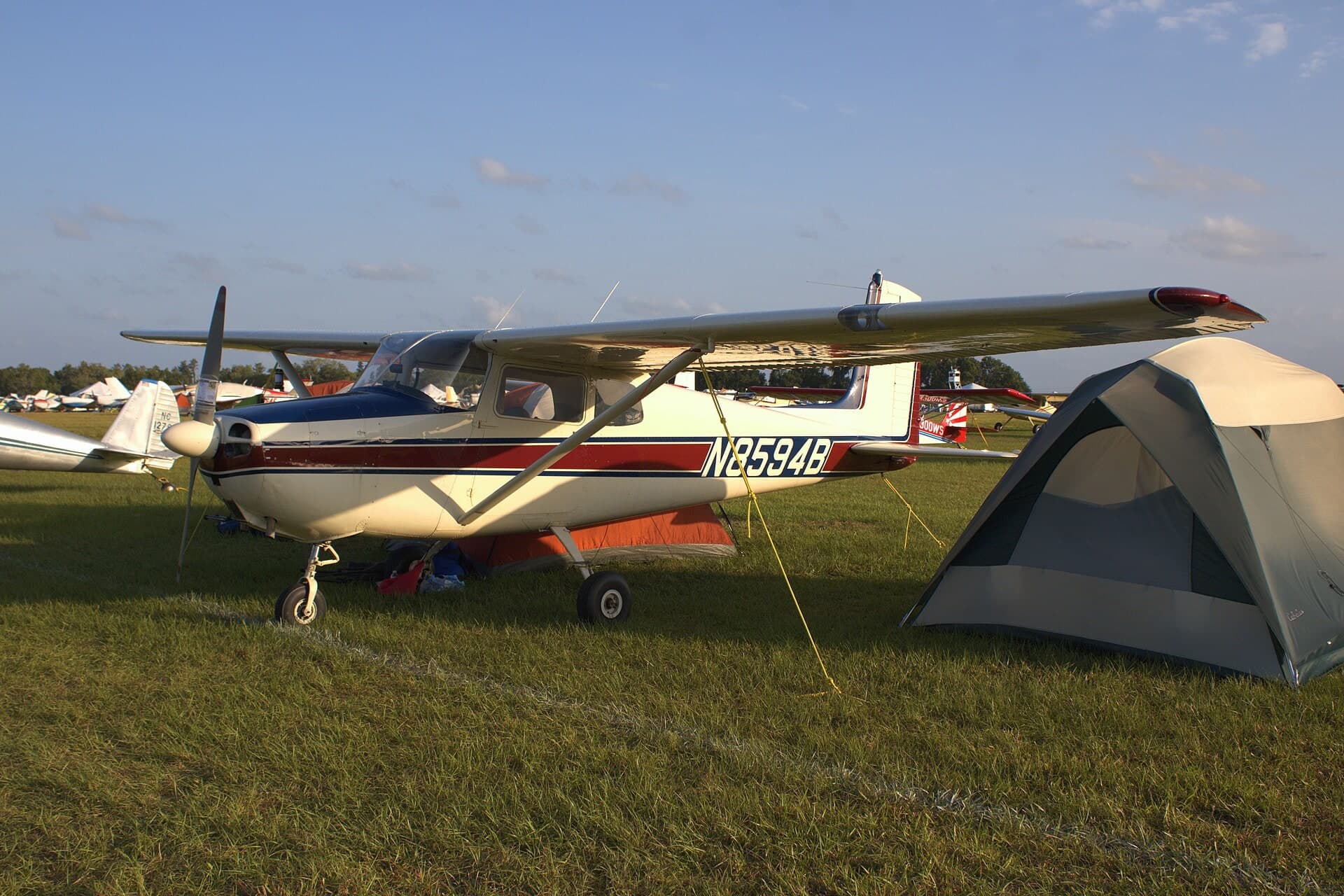 N8594B — Single-engine aircraft