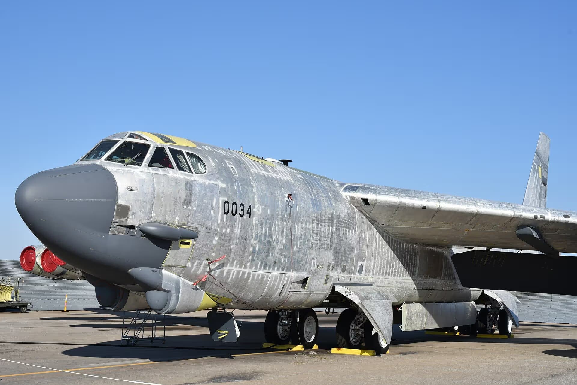 Unidentified — Aircraft