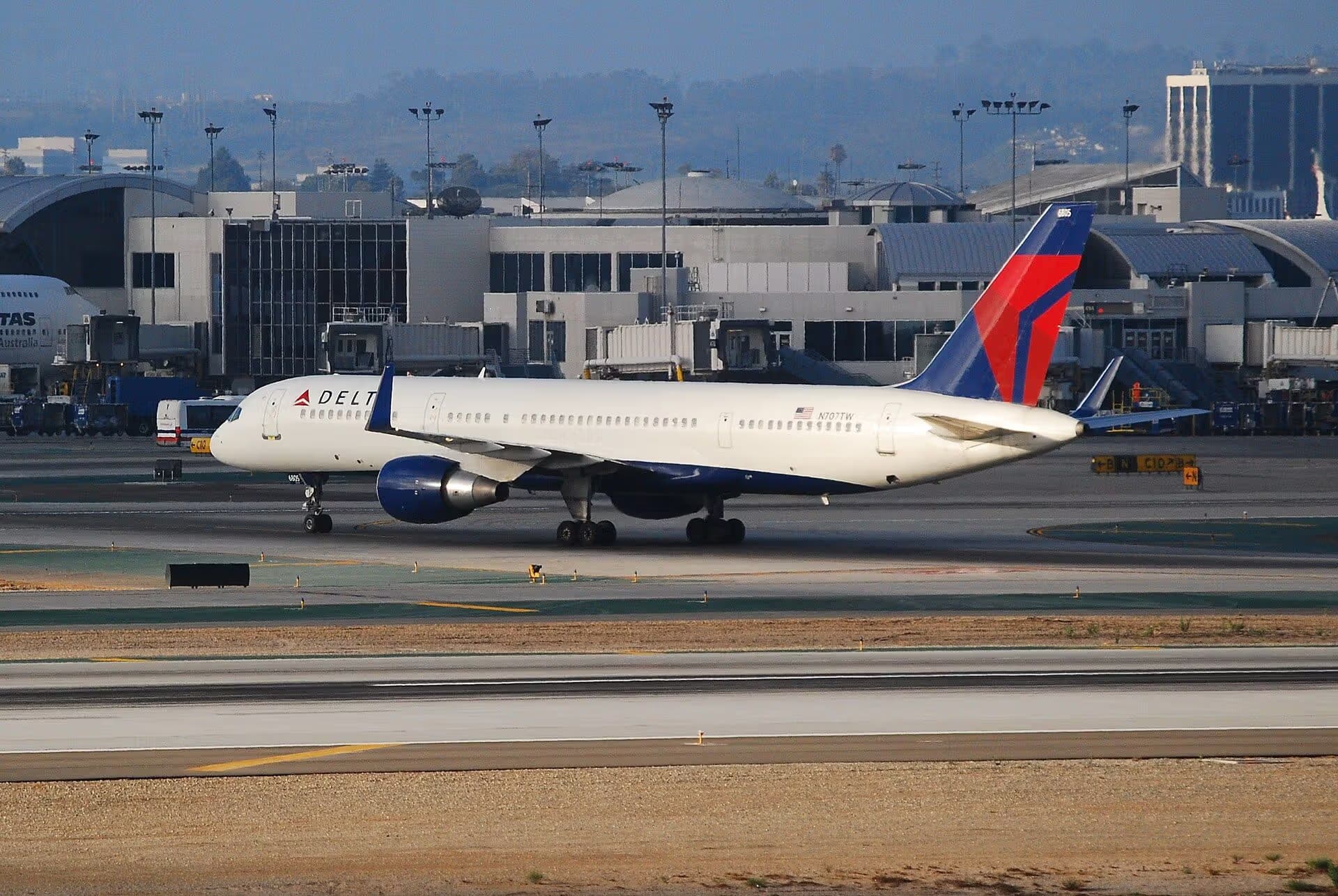 N707TW — Boeing