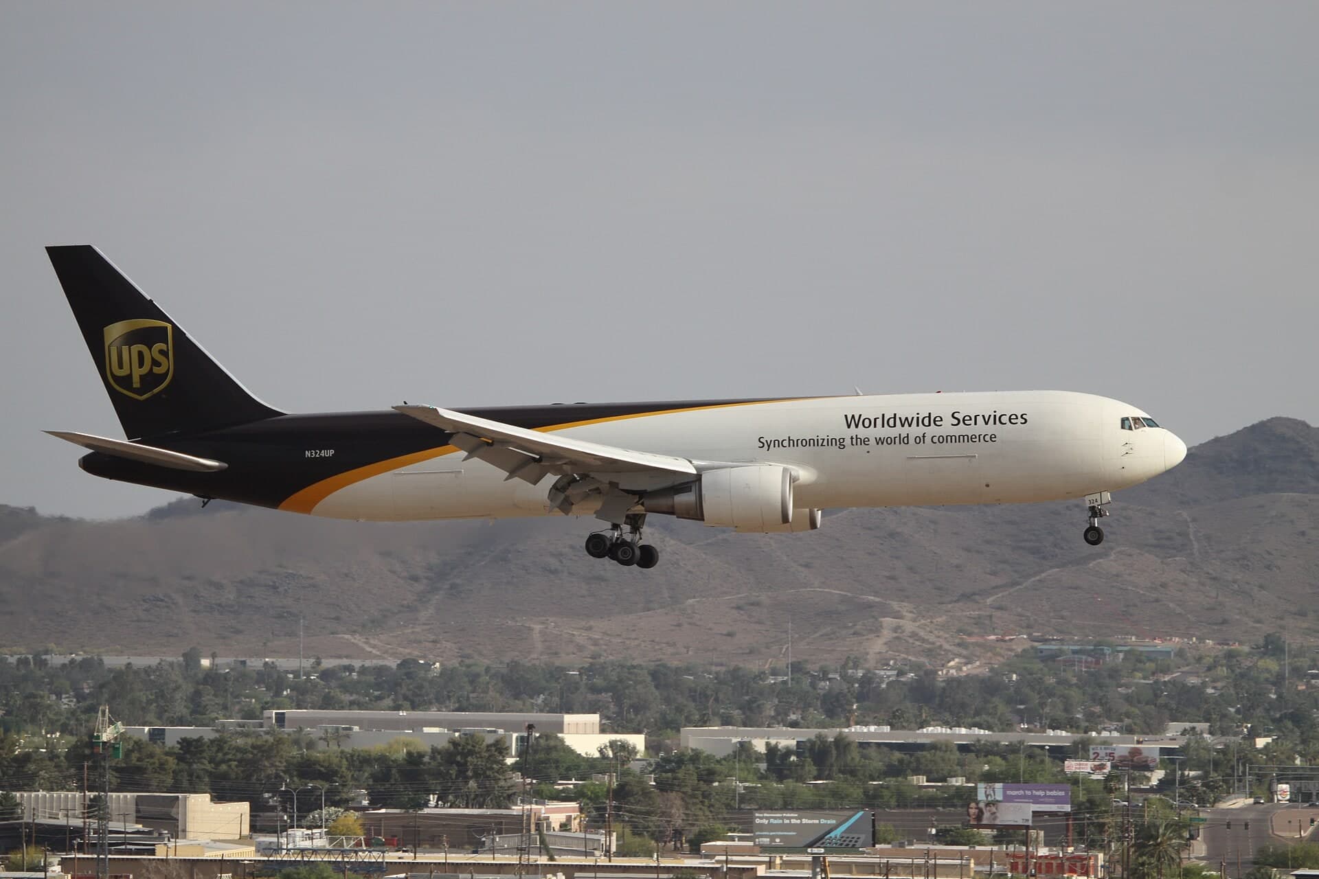 N324UP — Boeing