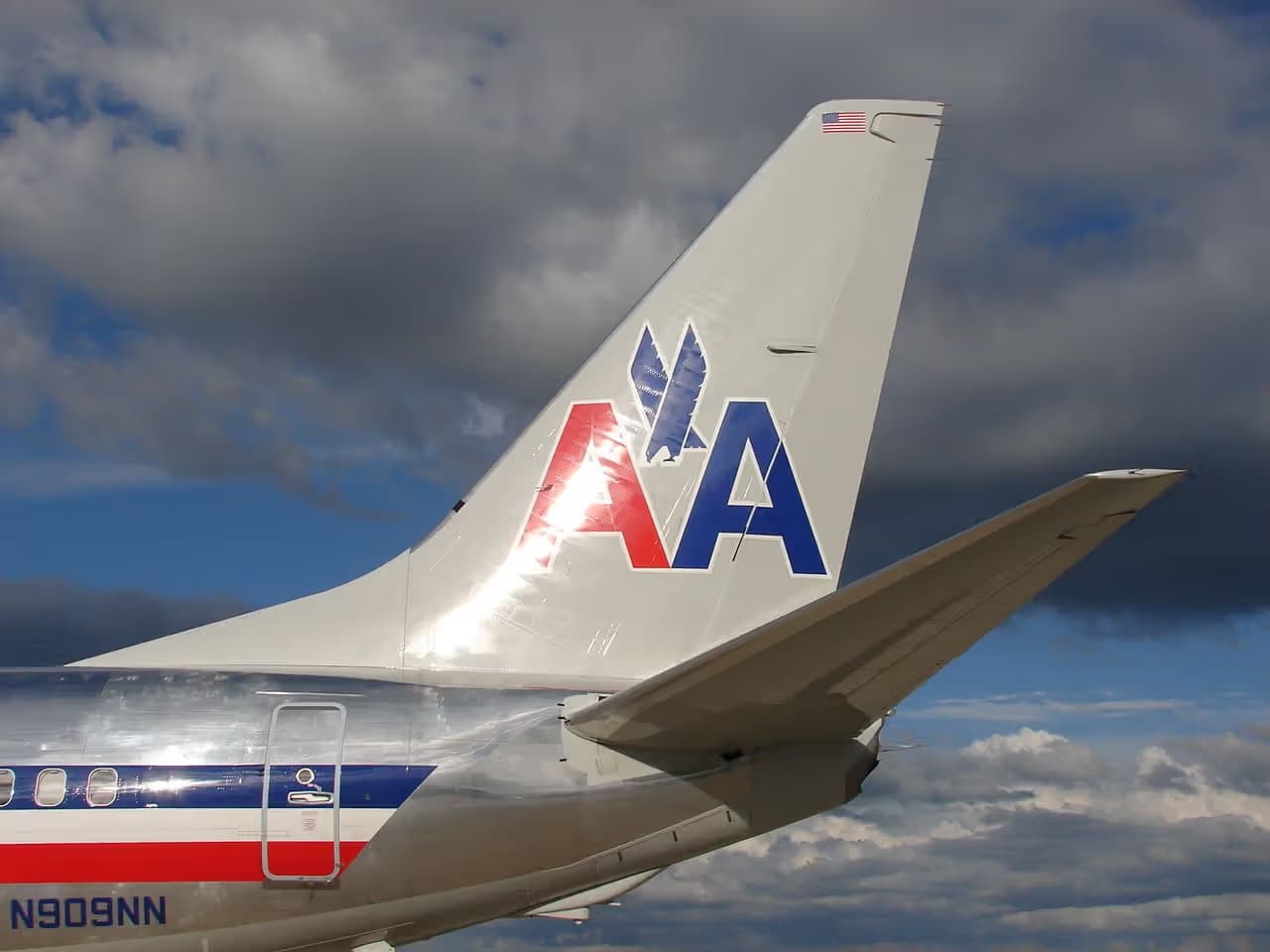 N909NN — Boeing