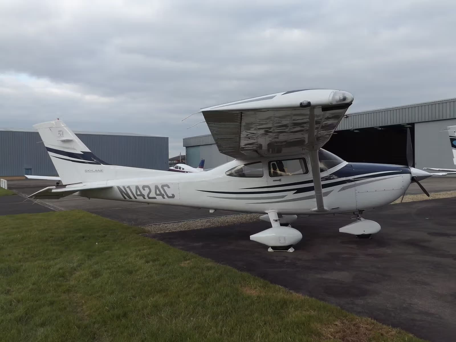 N1424C — Cessna