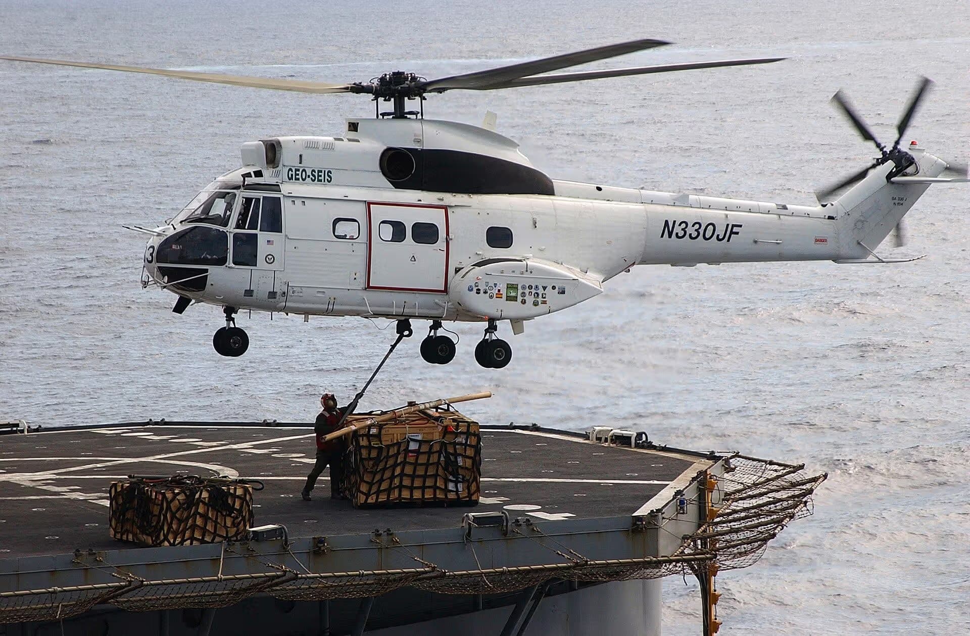 N330JF — Helicopter