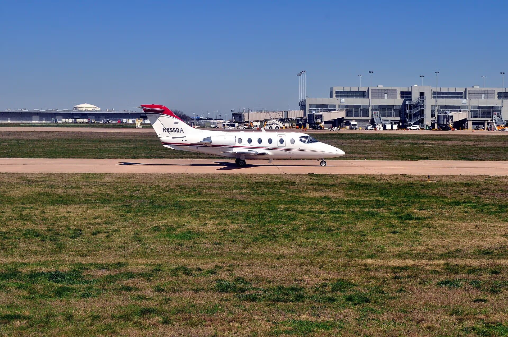 N855RA — Beech at Austin Bergstrom International Airport