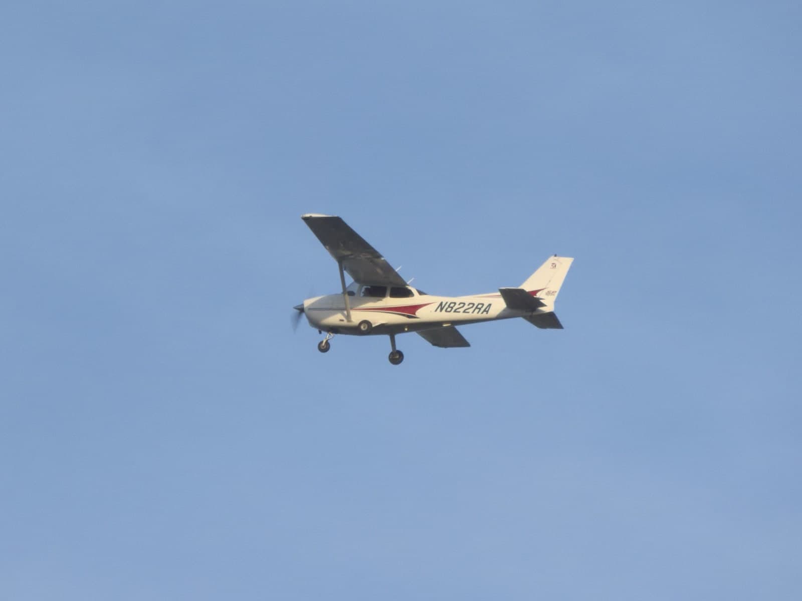 N822RA — Cessna