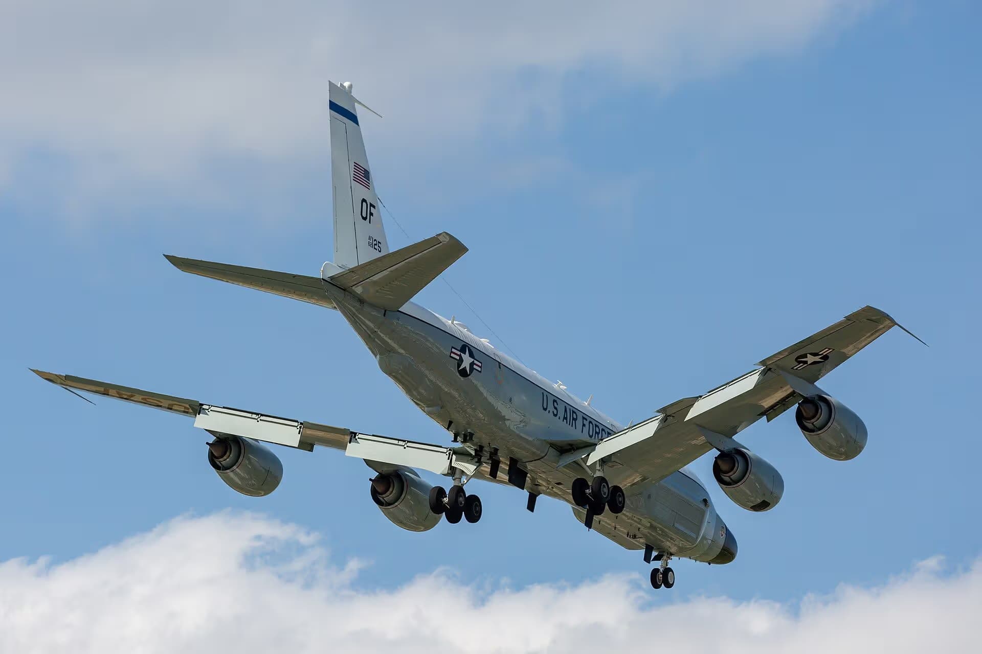 Unidentified — Boeing