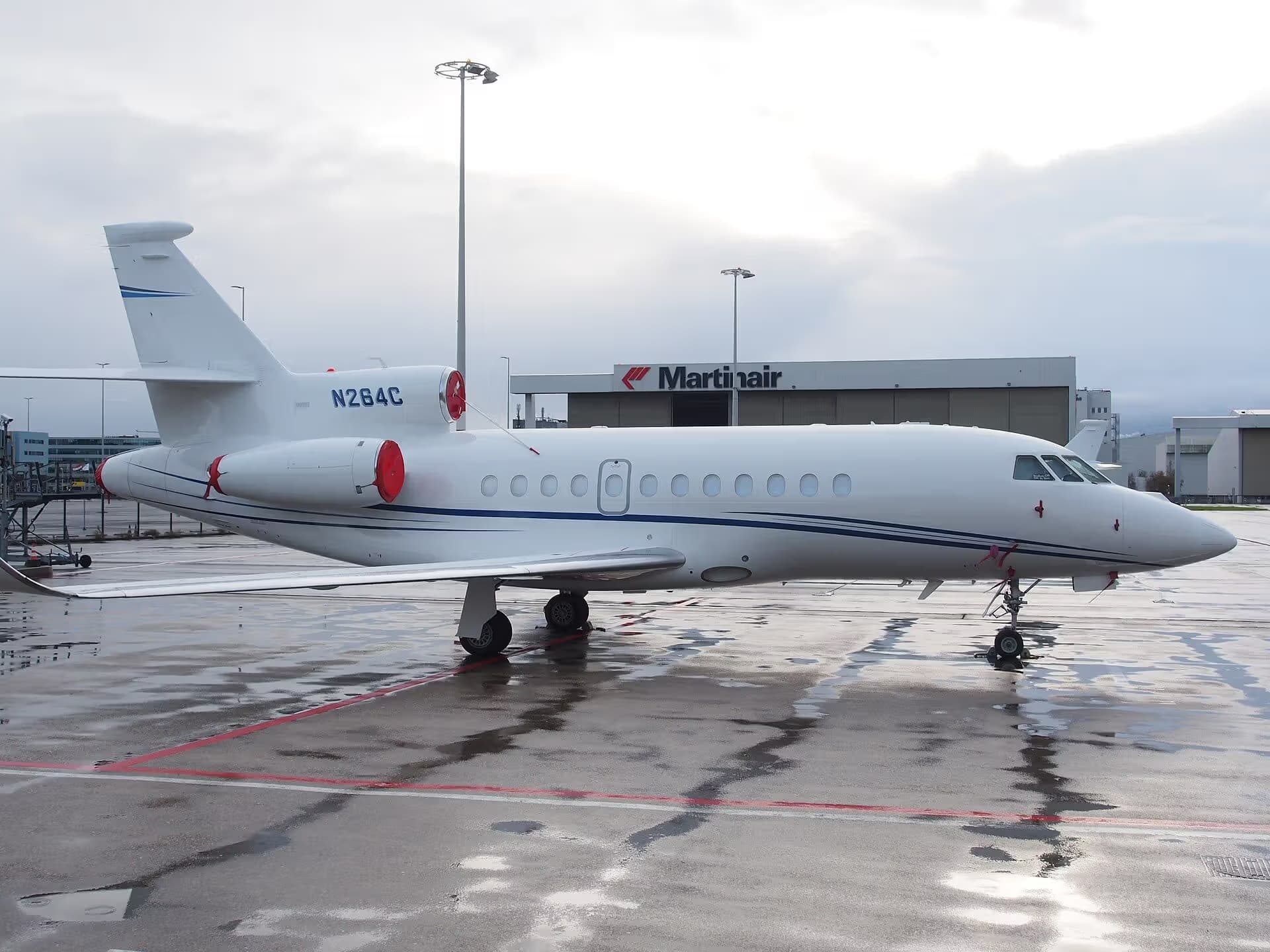 N264C — Business jet