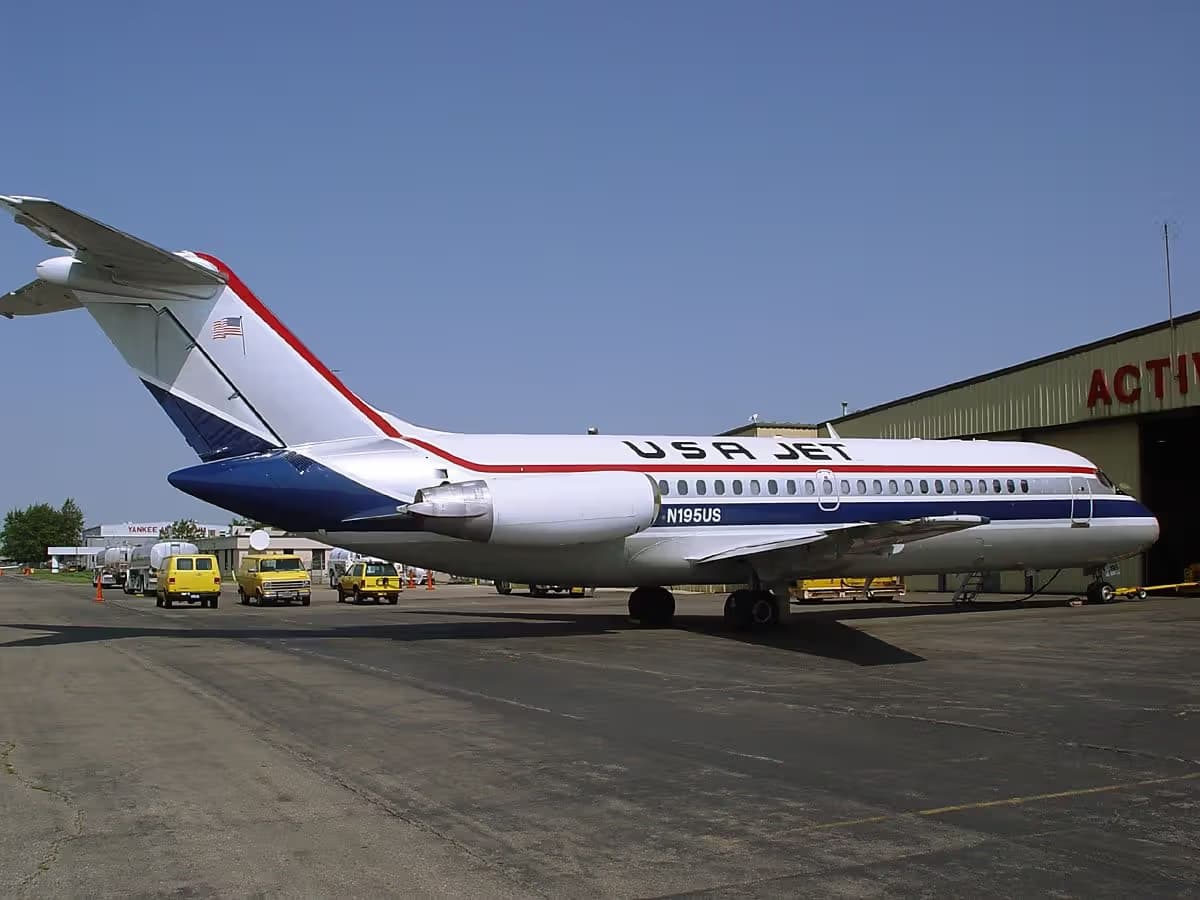 N195US — Aircraft