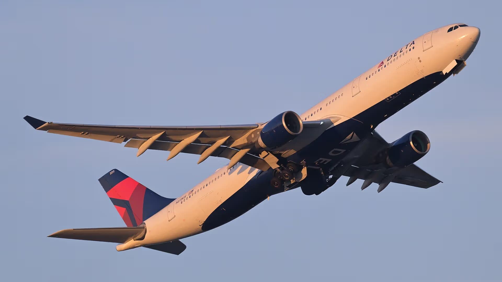 N811NW — Airbus