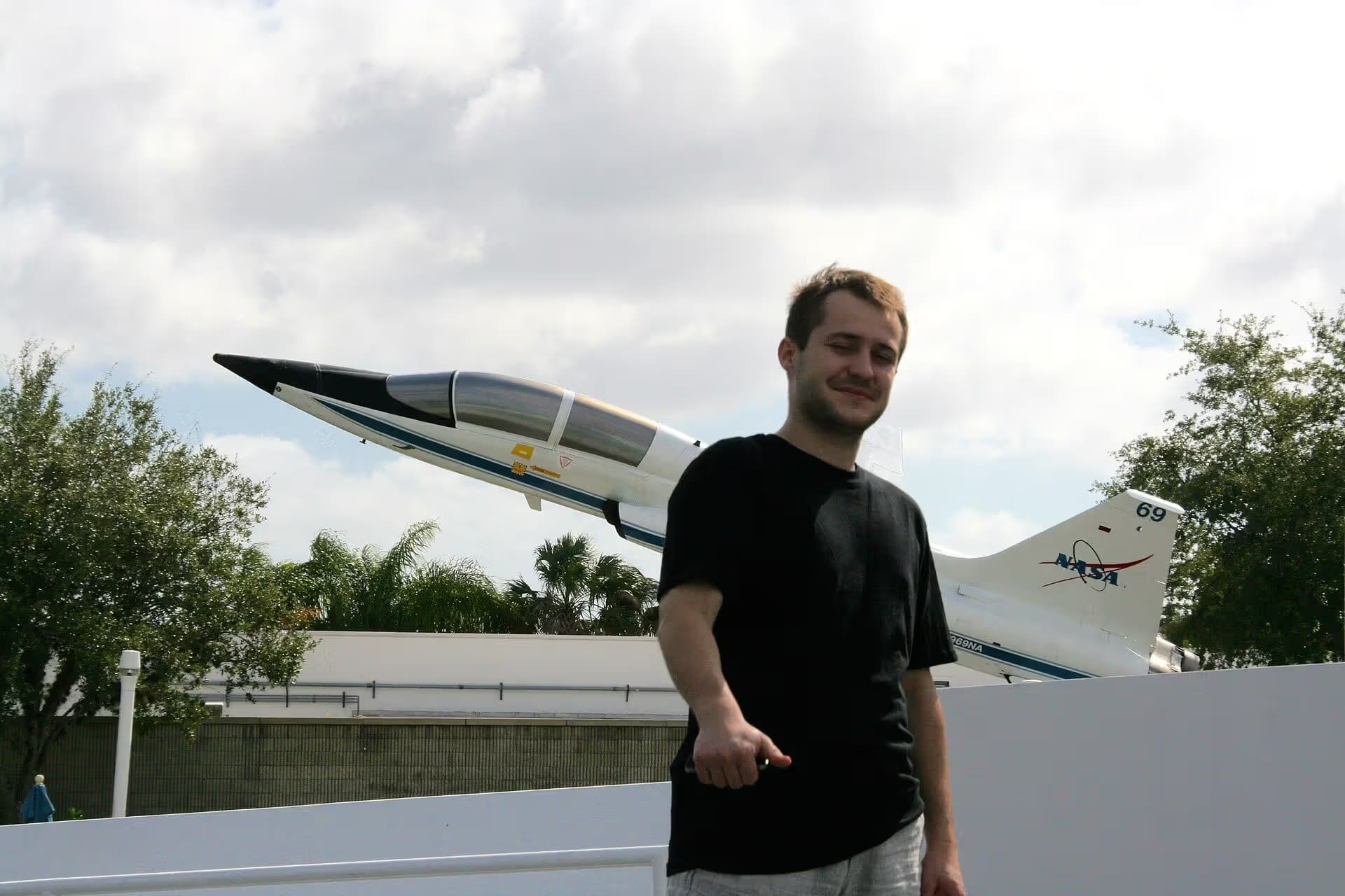 Unidentified — Aircraft