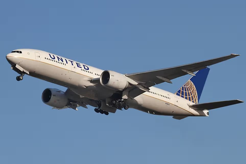N79011 — Boeing