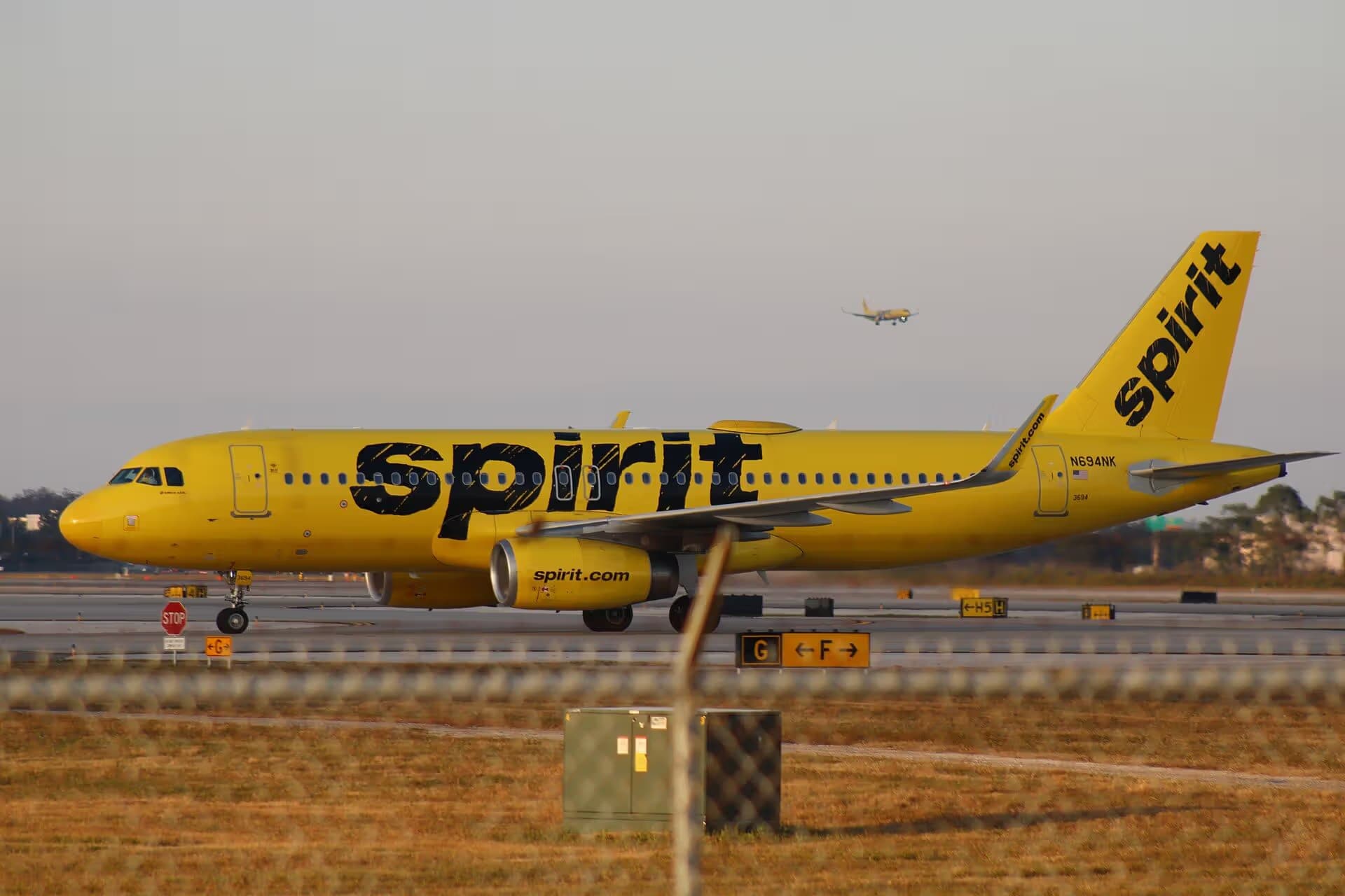 N694NK — Twin-engine aircraft