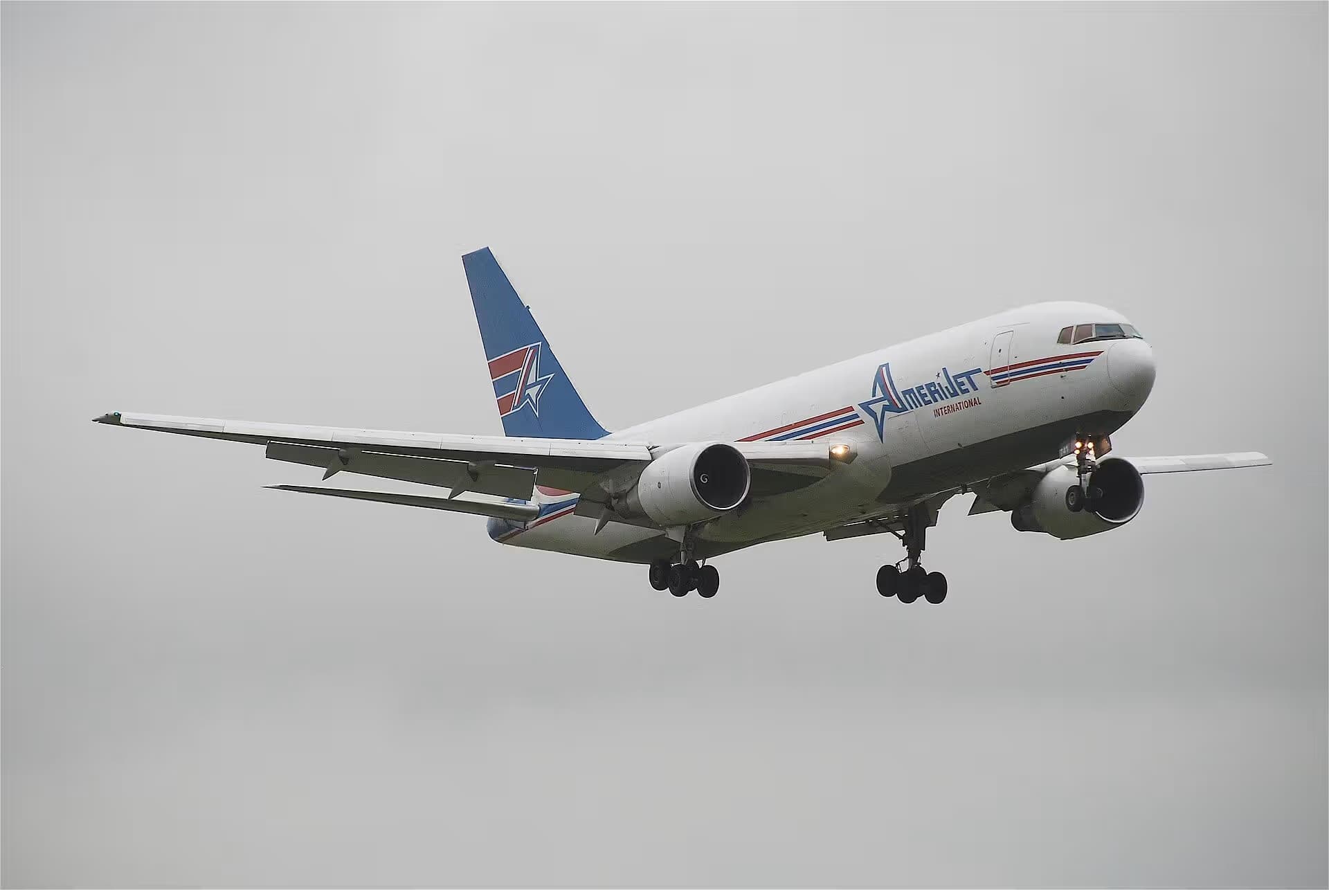 N741AX — Twin-engine aircraft