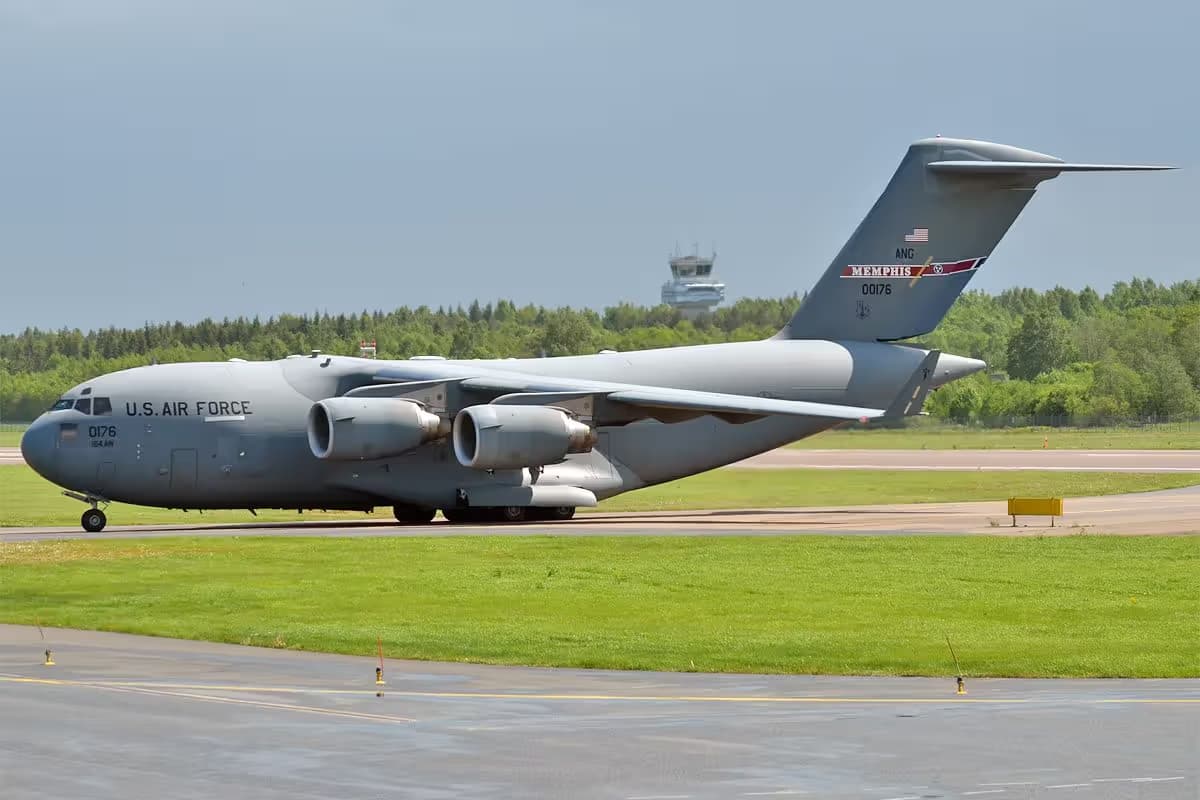 Unidentified — Aircraft