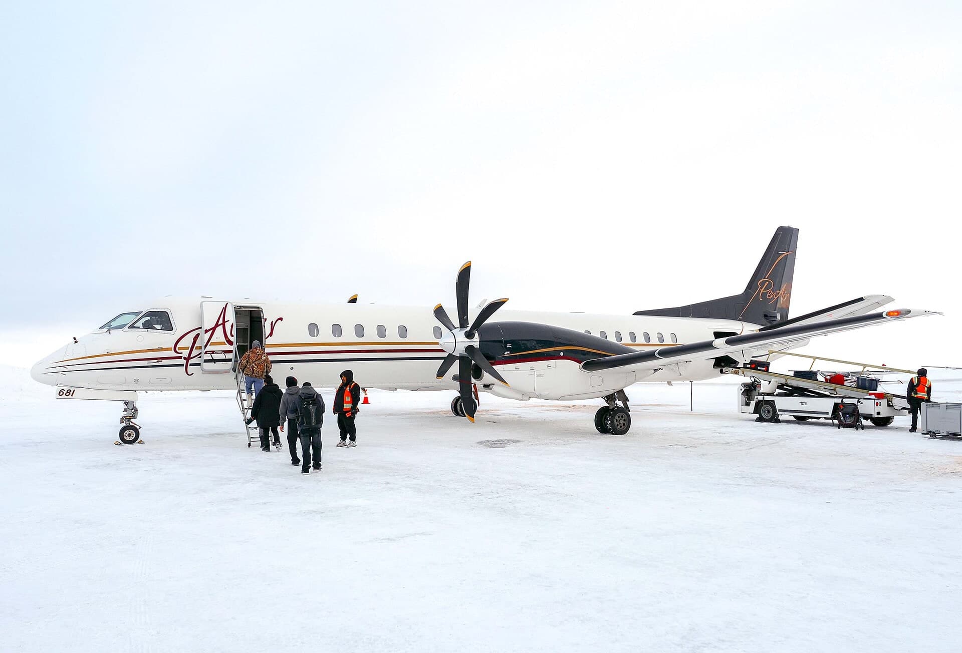 N681PA — Twin-engine aircraft