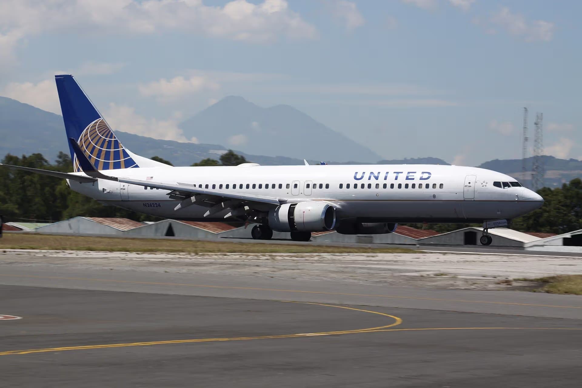 N24224 — Boeing