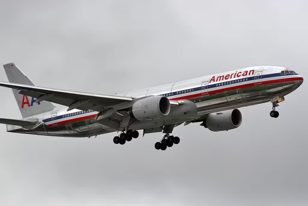 N768AA — Boeing