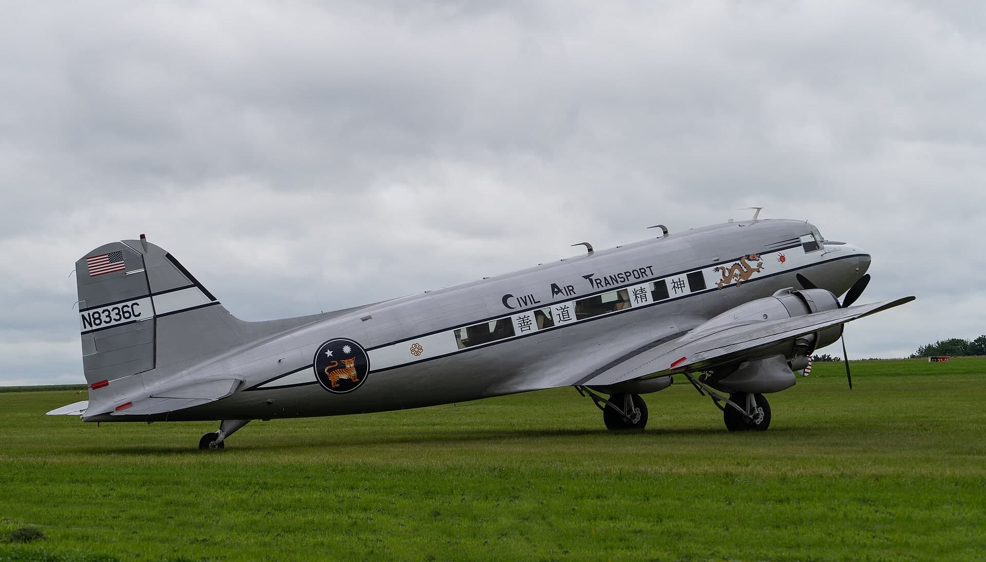 N8336C — Douglas