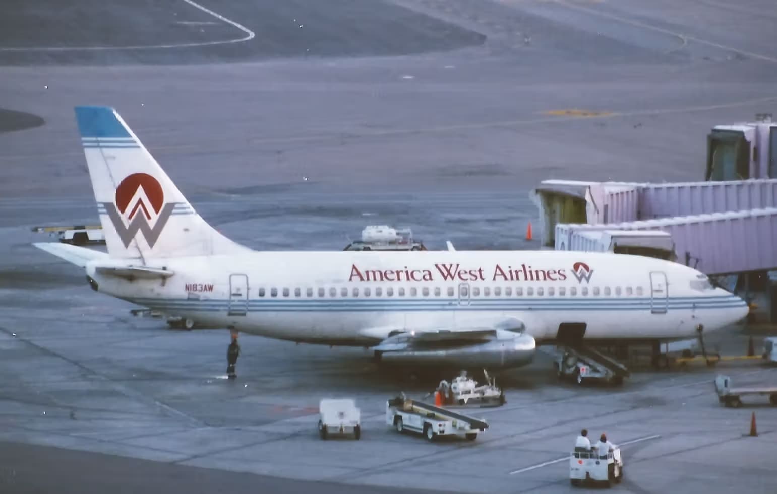 N183AW — Boeing