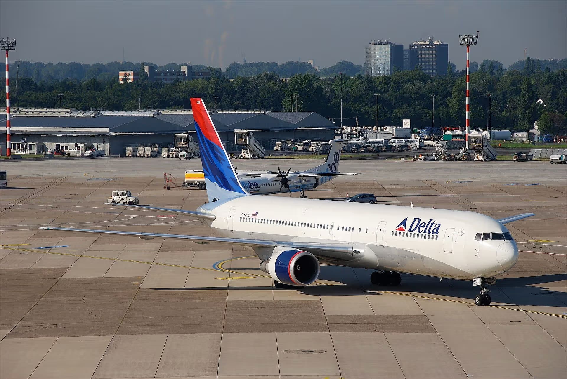 N154DL — Boeing