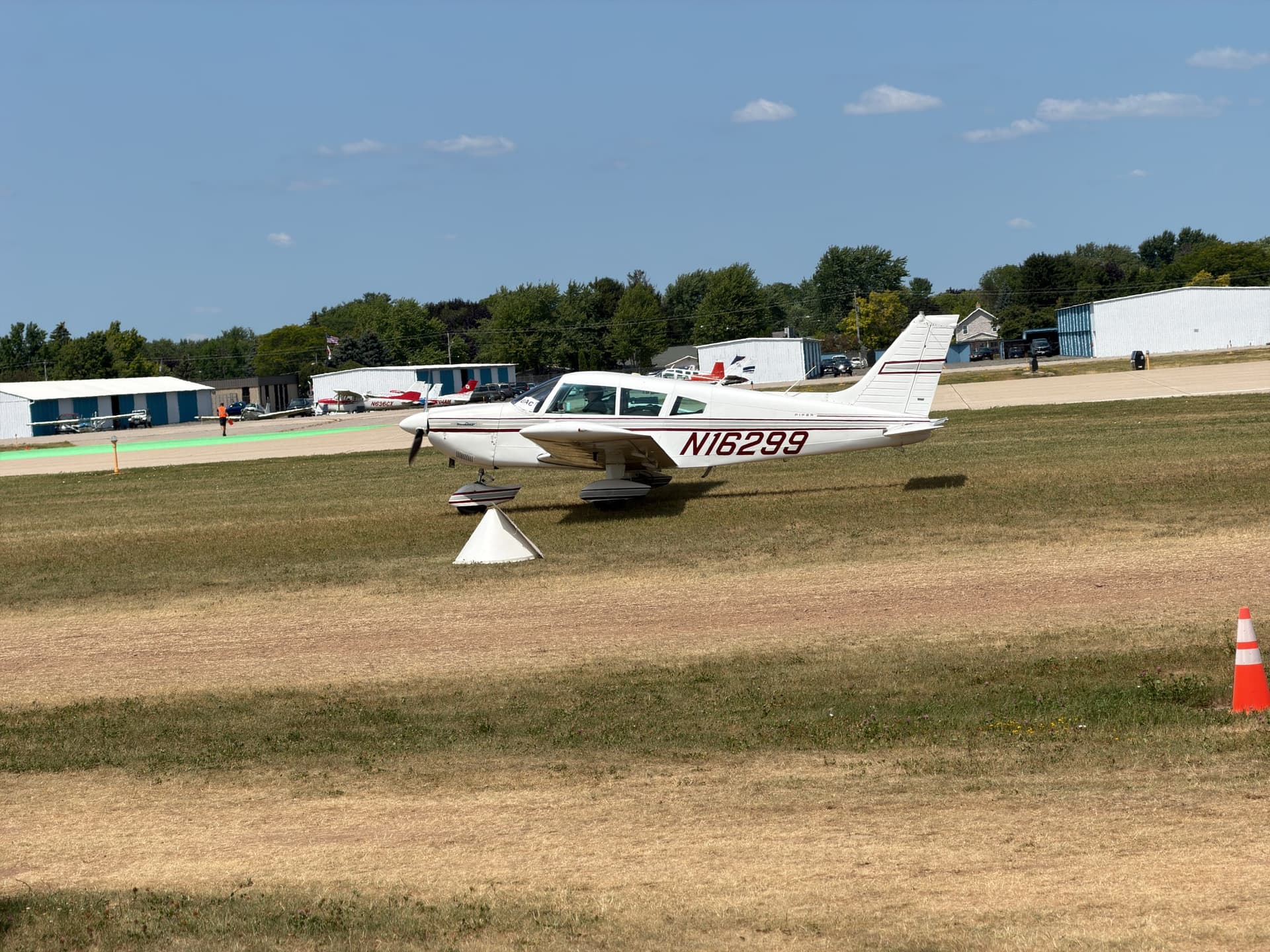 N16299 — 1973 Piper PA-28-235