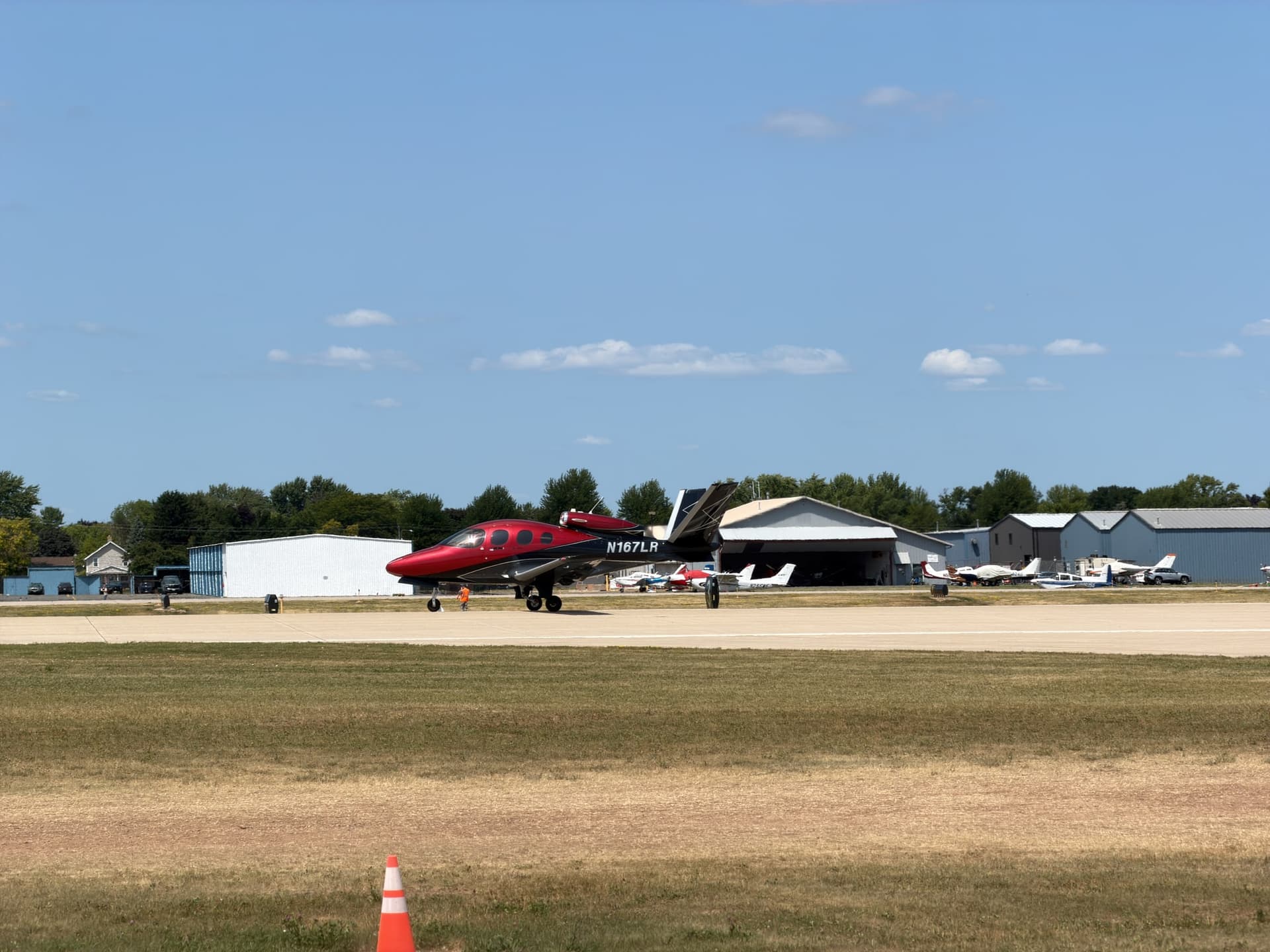 N167LR — 2025 Cirrus Vision Jet