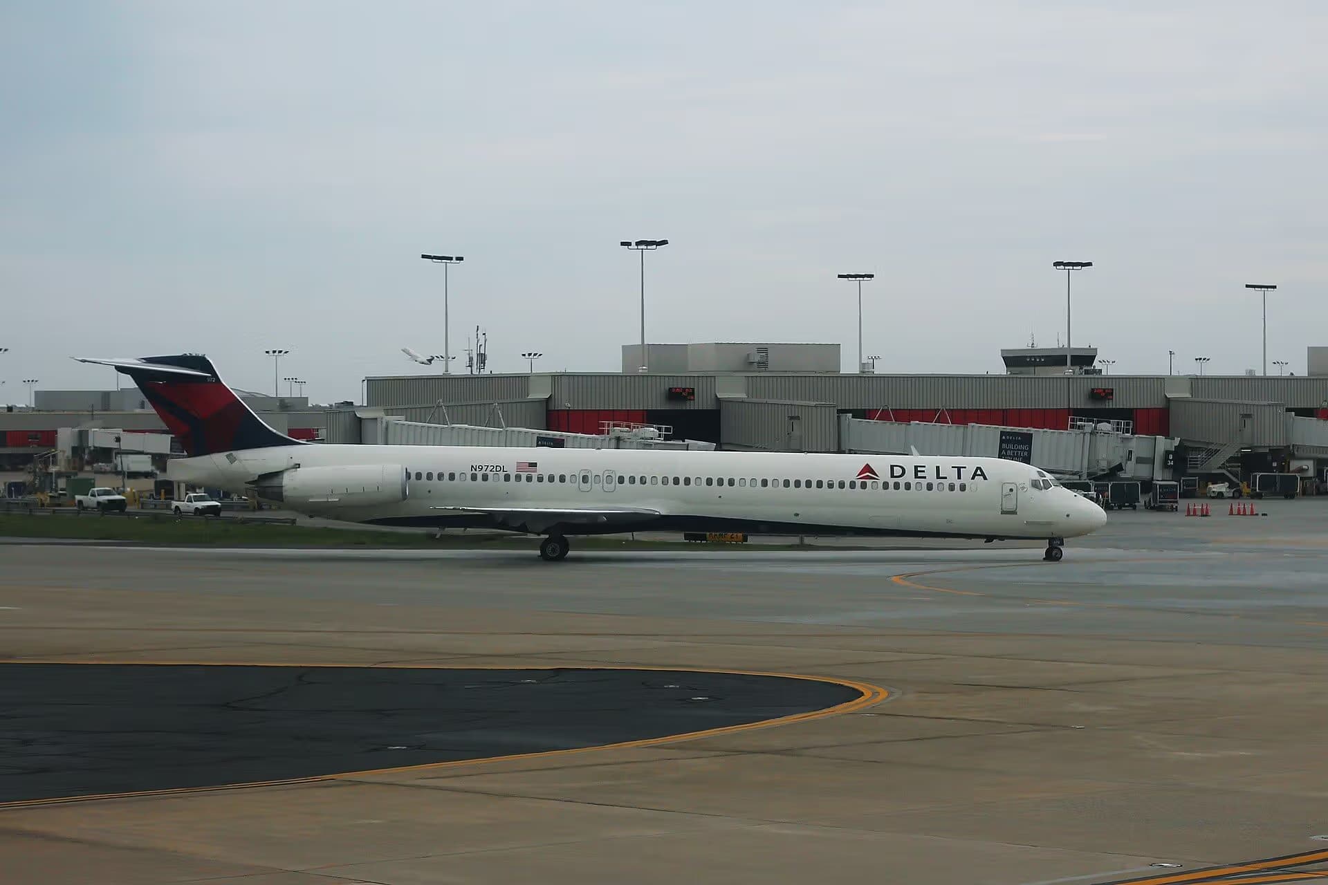 N972DL — Aircraft