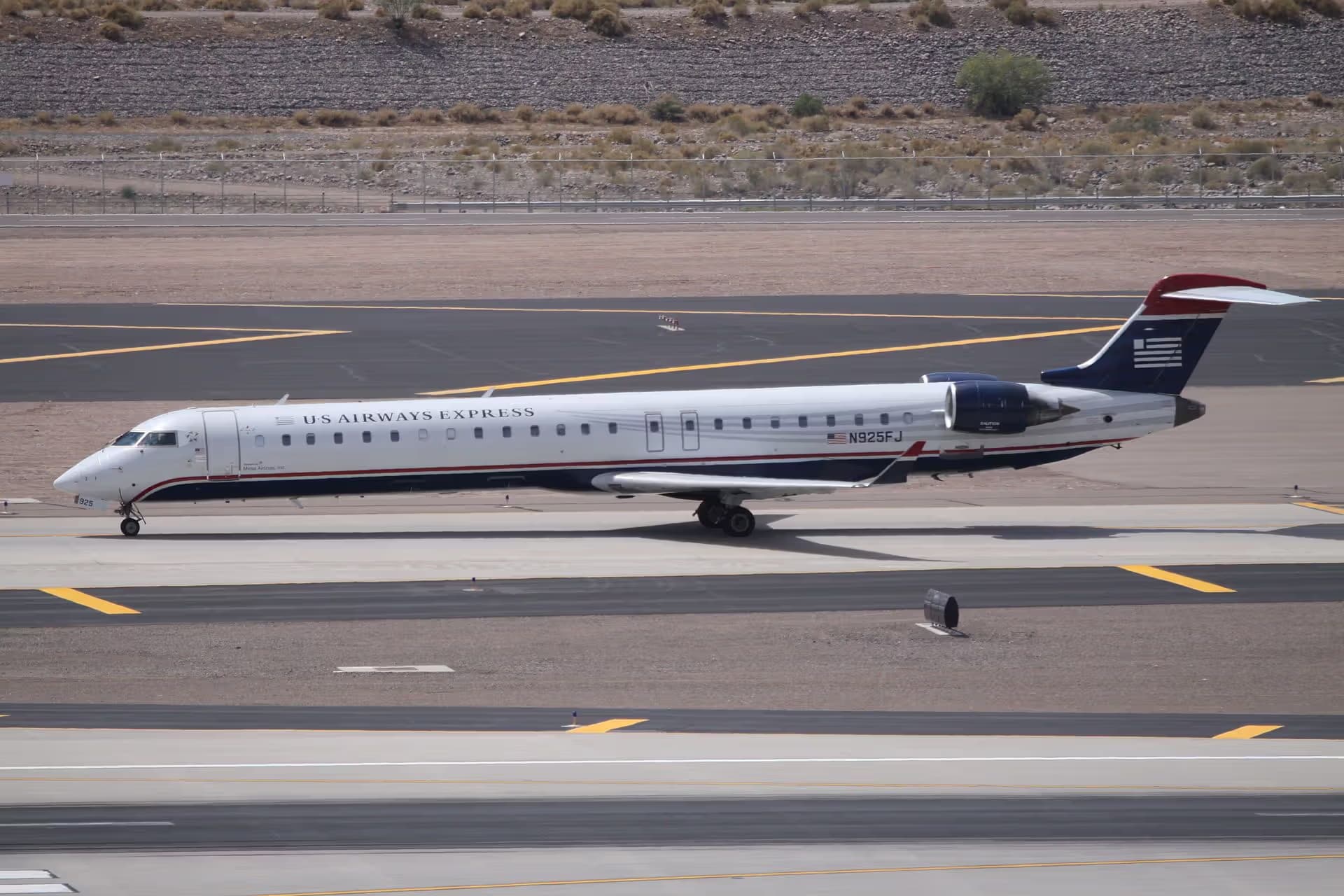 N925FJ — Bombardier