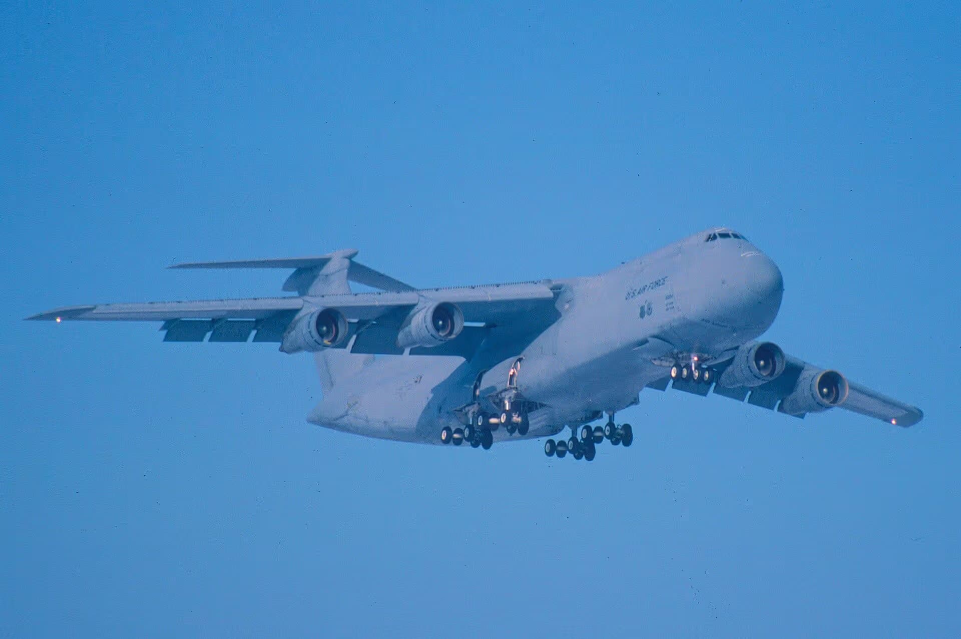 Unidentified — Aircraft