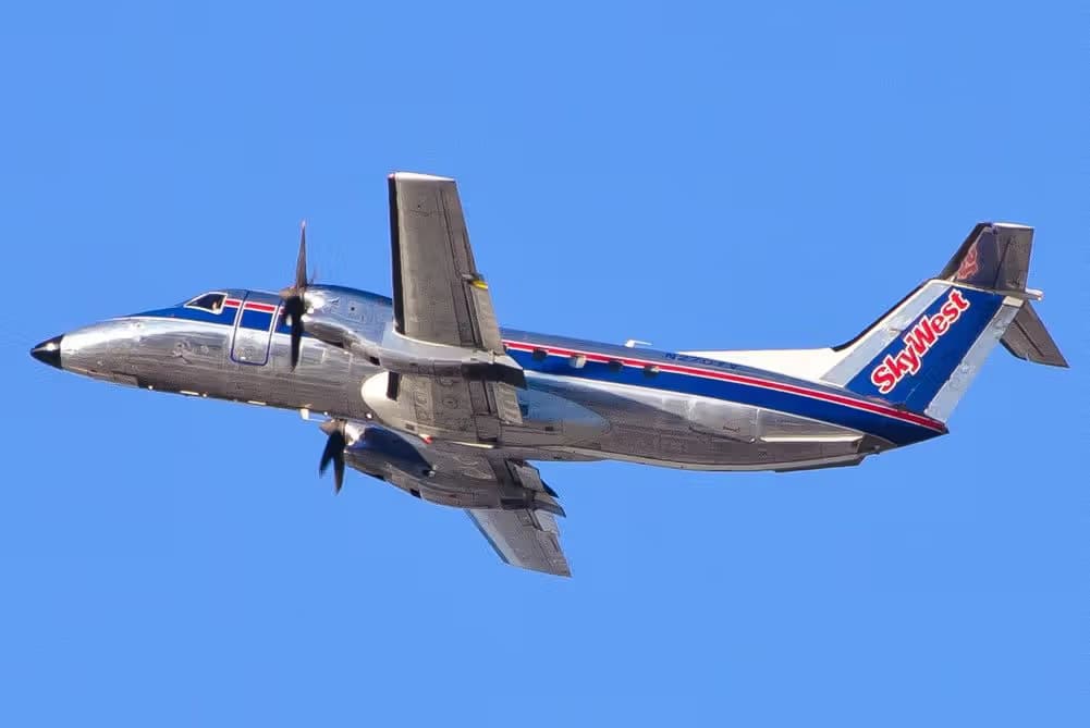 N270YV — Aircraft