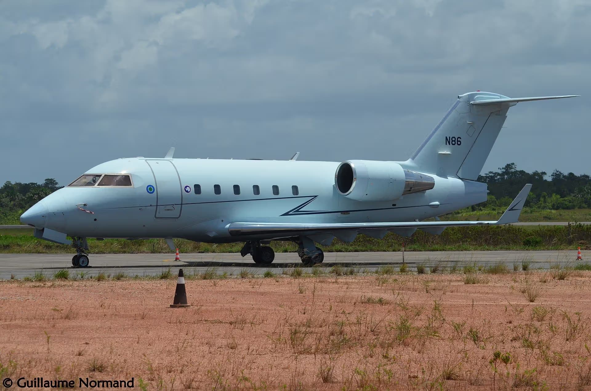 N86 — Business jet
