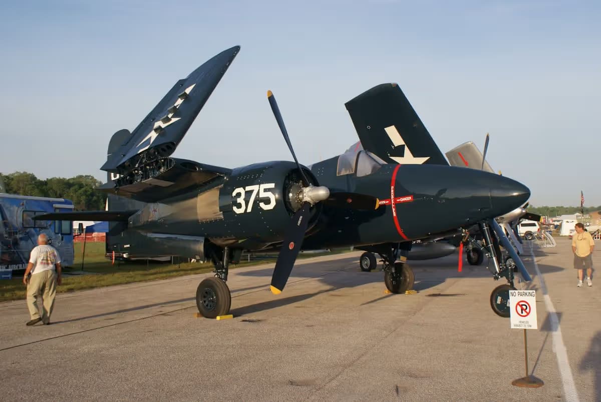 N379AK — Warbird