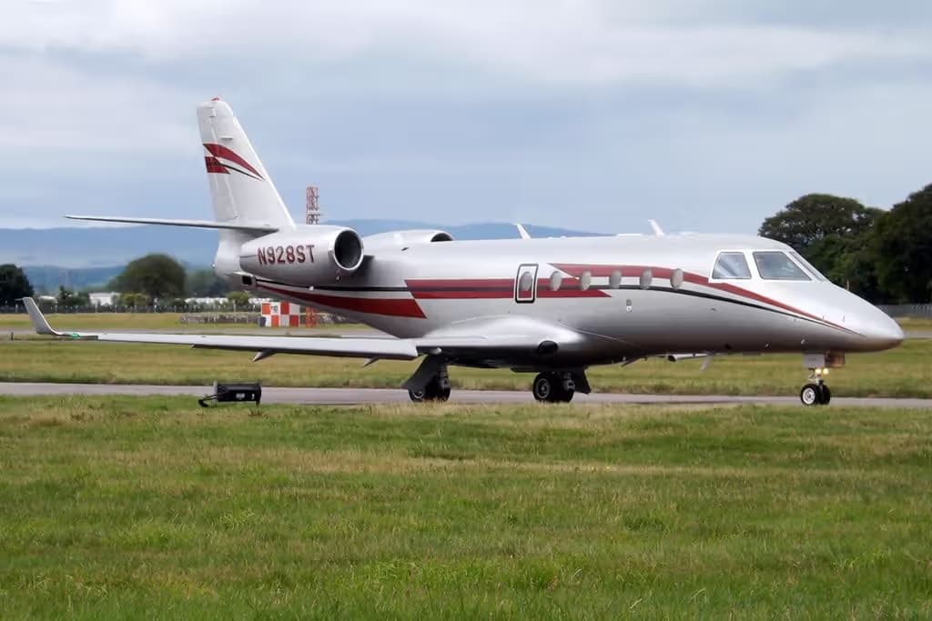 N928ST — Business jet